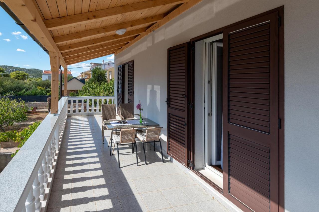 Apartman Tribunj Tribalj 外观 照片
