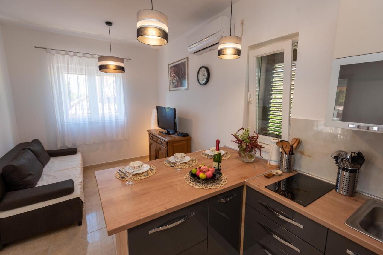 Apartman Tribunj Tribalj 外观 照片