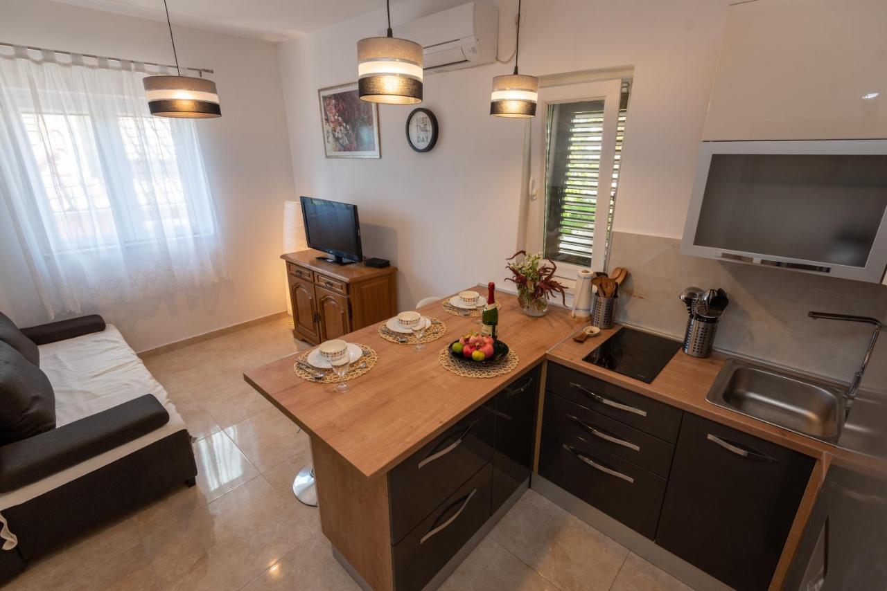 Apartman Tribunj Tribalj 外观 照片