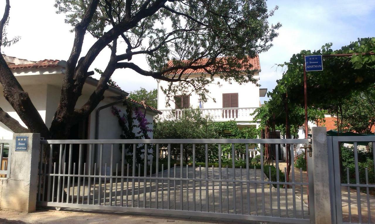 Apartman Tribunj Tribalj 外观 照片